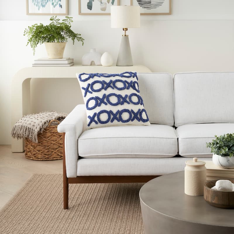 Mina Victory Life Styles Modern Textured XOXO Throw Pillow , (18" x 18")