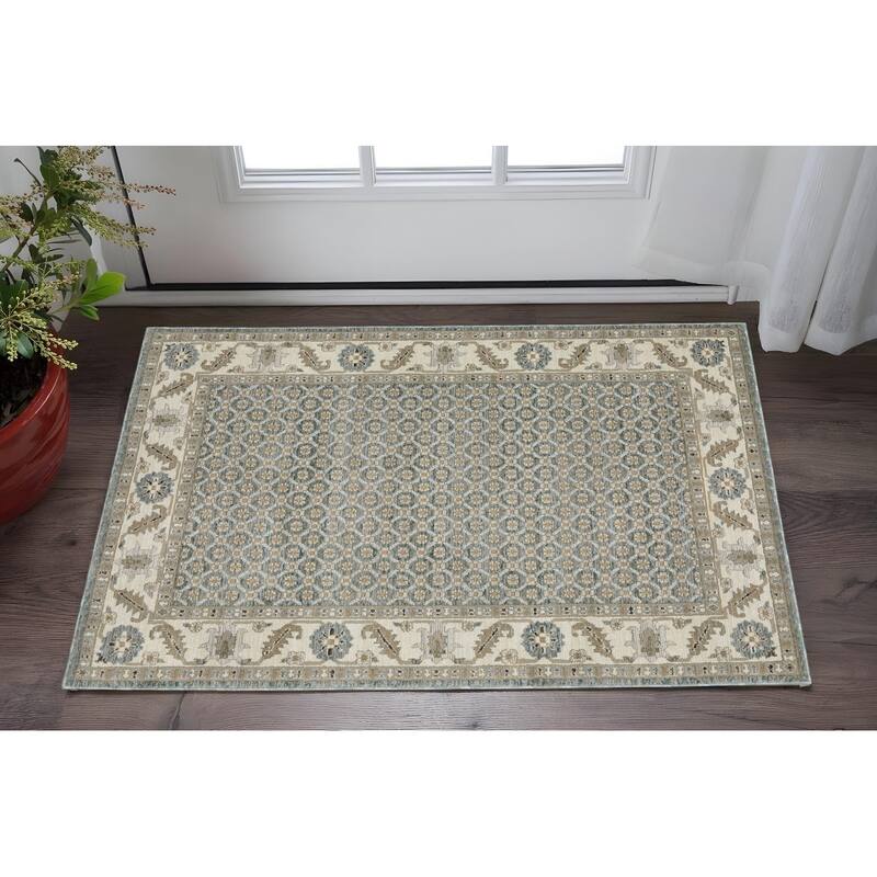 HomeRootsOriental Traditional Rectangle Area Rug - 66.93' X '46.06' X '0.55