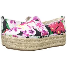 Shop Betsey Johnson Womens Flouncee Closed Toe Casual Espadrille