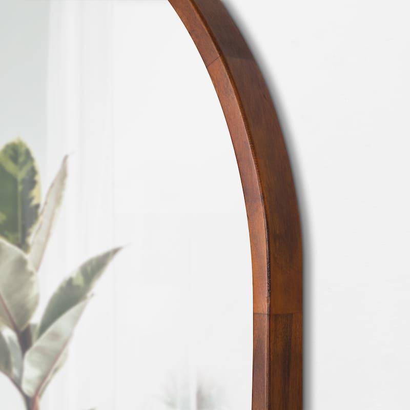 Kate and Laurel Valenti Framed Arch Mirror