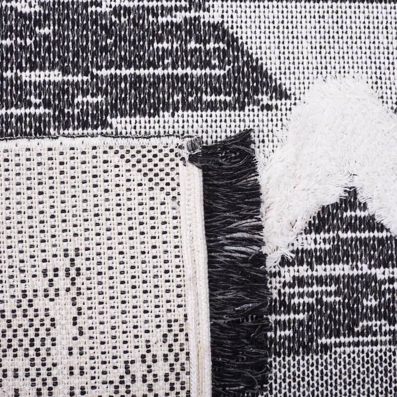 SAFAVIEH Augustine Effrosyni Moroccan Boho Tribal Rug