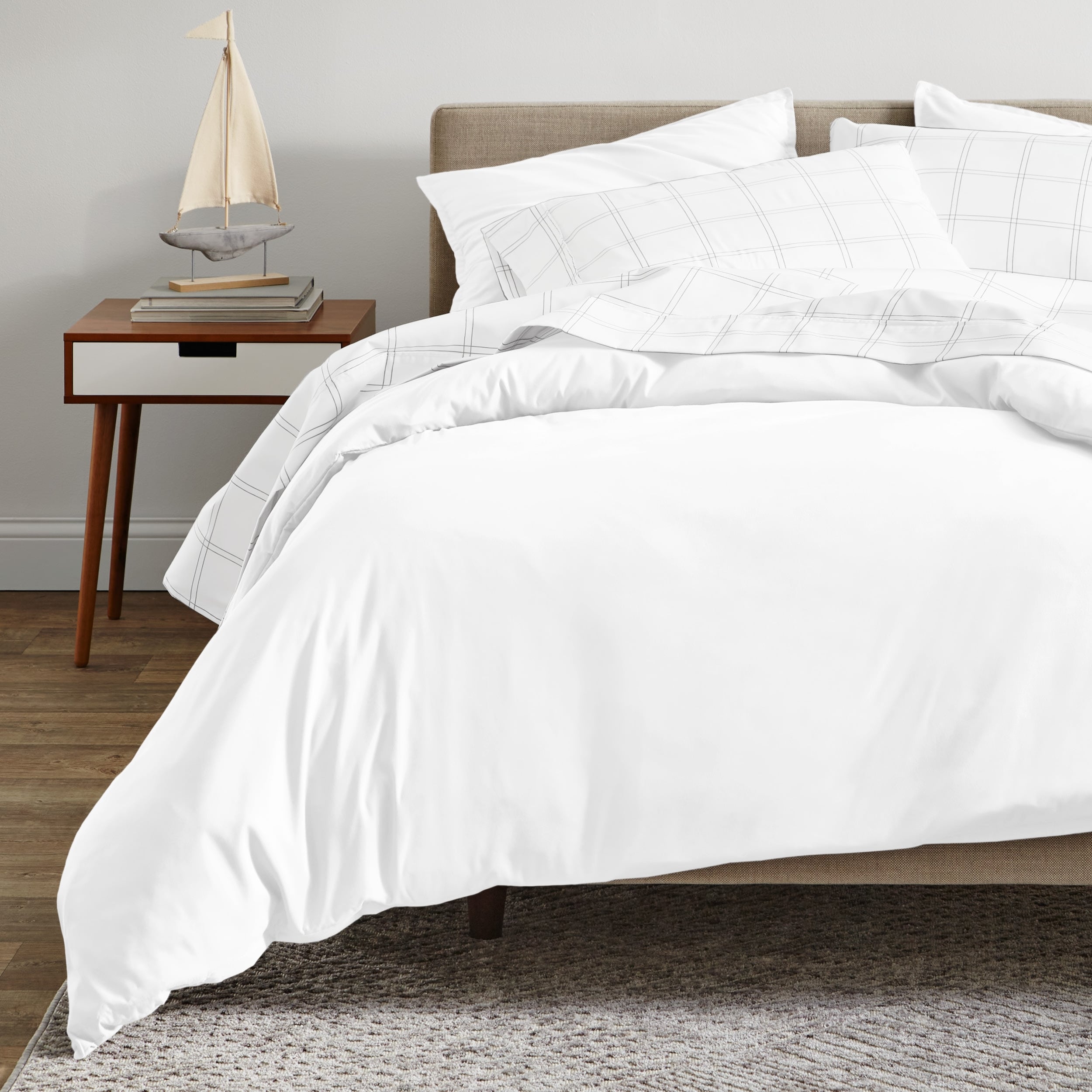 https://ak1.ostkcdn.com/images/products/is/images/direct/91cc3dcdcb841295262d7826ad2133c6f14b70a1/Bare-Home-Organic-Cotton-Duvet-Cover-Set---Smooth-Sateen-Weave.jpg