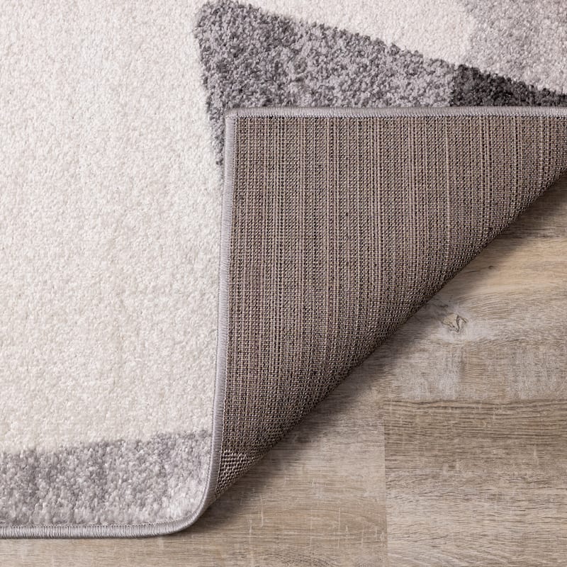 Flynn Collection - Grey/White Geometric Shapes Rug