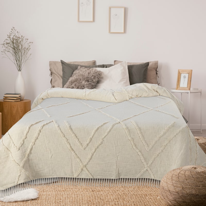 Sevita Solid Ivory Dazzling Diamond Coverlet