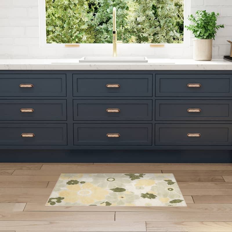 Nourison Aloha Indoor/Outdoor Floral Area Rug