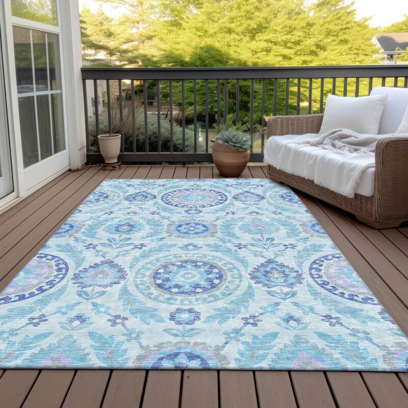 Machine Washable Indoor/ Outdoor Chantille Suzani Boho Rug - Sky - 2'6" x 3'10"