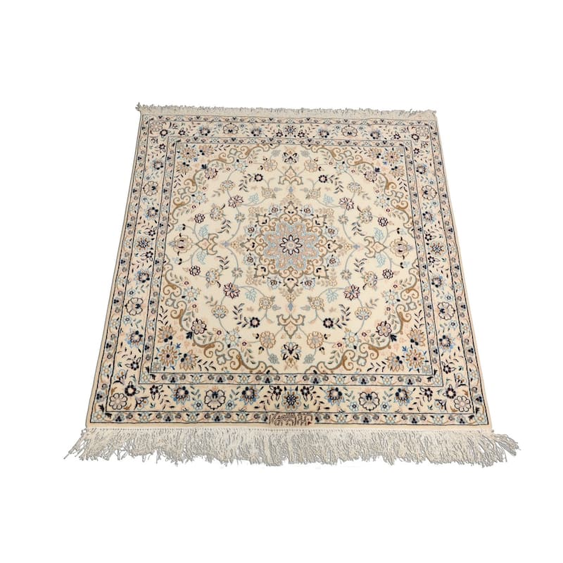 3'5''x3'5'' Hand Knotted Wool Ivory Nain Traditional 400 KPSI Rug - 3' 5'' x 3' 5''