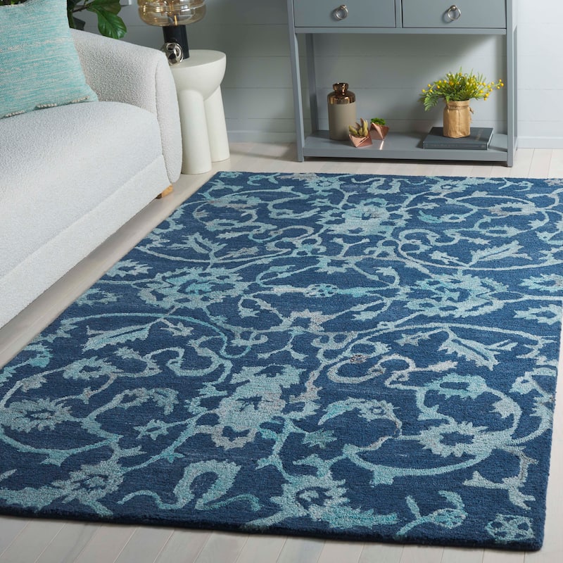 SAFAVIEH Handmade Anatolia Liilia Rug - 4' x 6' - Navy