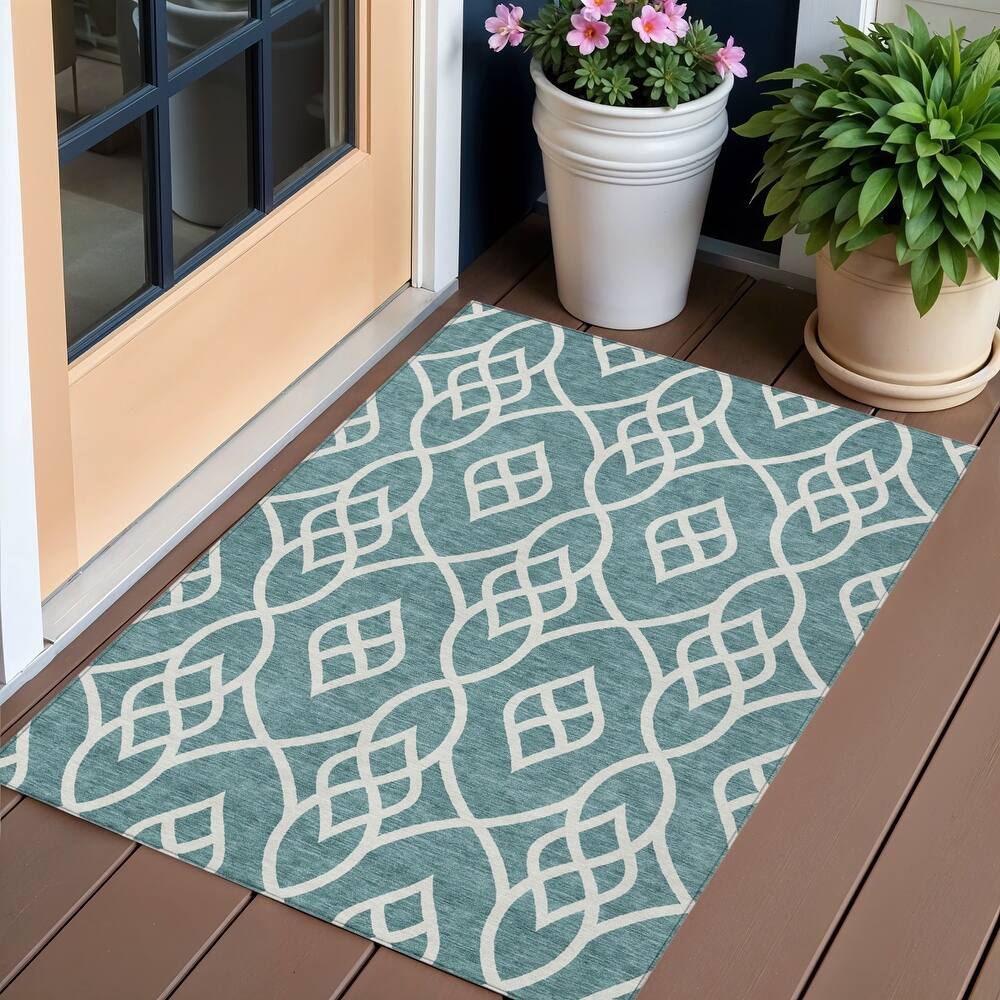 HomeRoots Trellis Transitional Rectangle Outdoor Rug