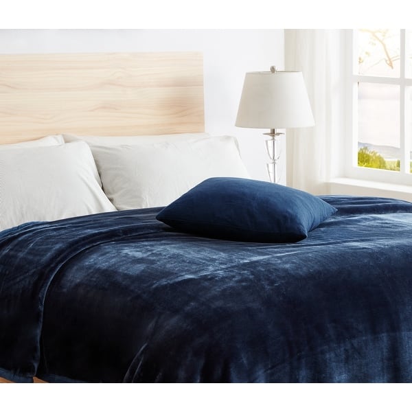 Clara Clark Ultra Plush Thick Reversible Microfiber Heavy Blanket - Raschel Imitation Mink Blanket - King - 82x102 - Navy
