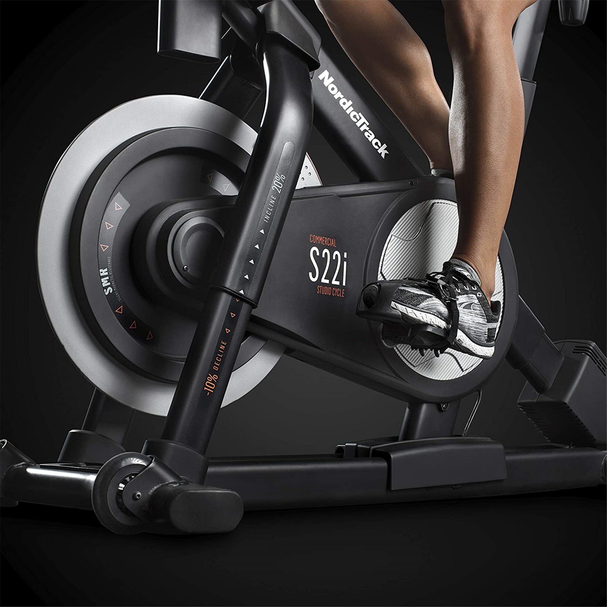 Commercial Studio Cycle S15i and S22i Includes 1 Year iFit