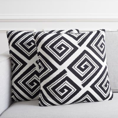 SAFAVIEH Francien 18-inch Square Decorative Throw Accent Pillow with Insert (Set of 2)