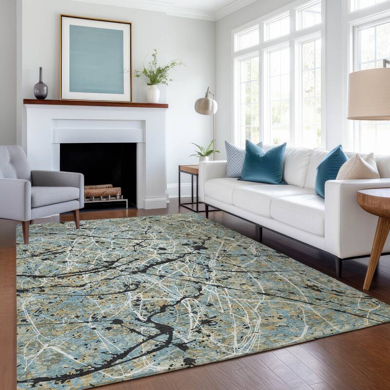 Machine Washable Indoor/ Outdoor Modern Splatter Chantille Rug