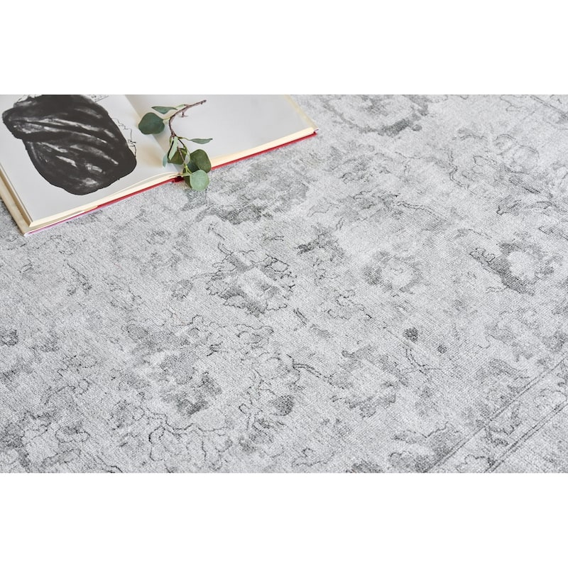 EXQUISITE RUGS Dorchester Hand-loomed Wool/Bamboo Silk Ivory/Silver Area Rug.