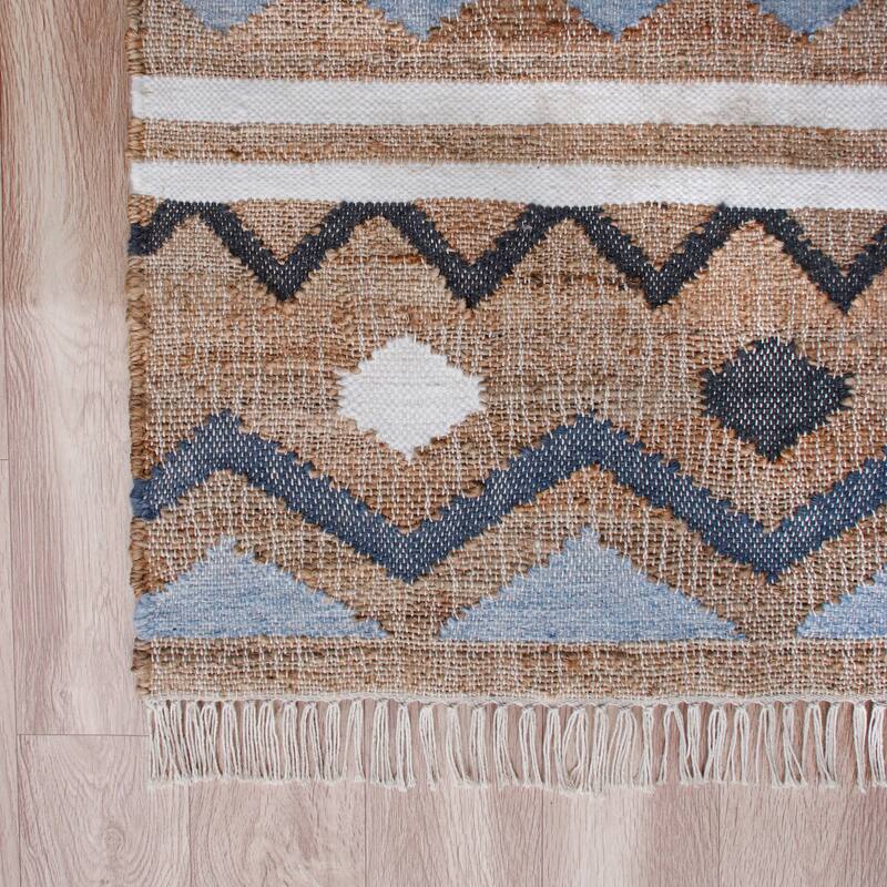 Sevita Hand-Woven Southwestern Jute-Blend Area Rug, Tan and Light Blue