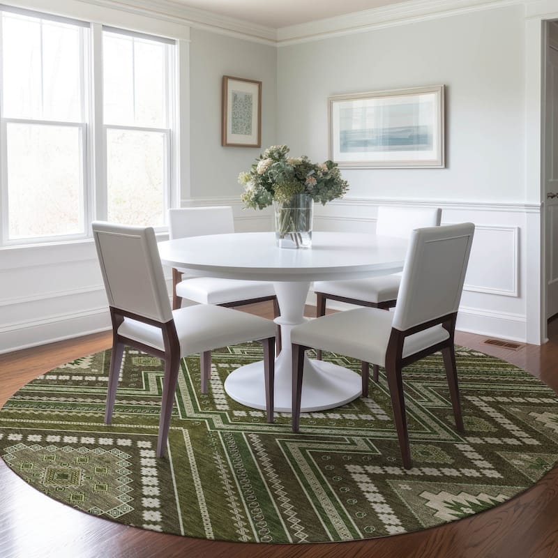 Machine Washable Indoor/ Outdoor Global Boho Chantille Rug