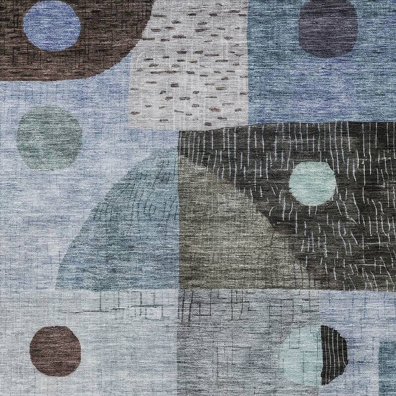 HomeRoots Geometric Transitional Rectangle Outdoor Rug