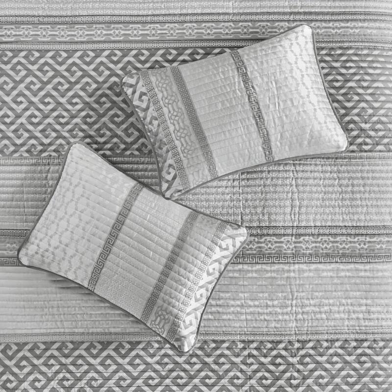 Madison Park Christian 4 Piece Jacquard Quilt Set with Throw Pillow