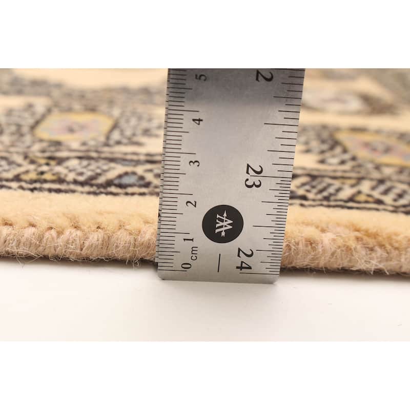 ECARPETGALLERY Hand-knotted Peshawar Bokhara Beige Wool Rug - 3'1 x 3'5