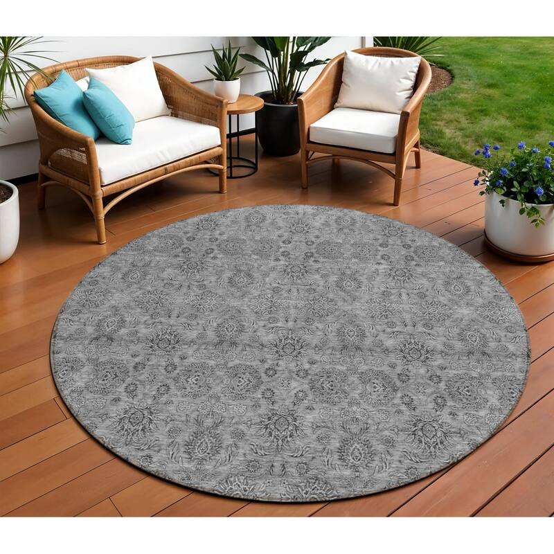 HomeRoots Floral Transitional Rectangle Outdoor Rug - 8' Round