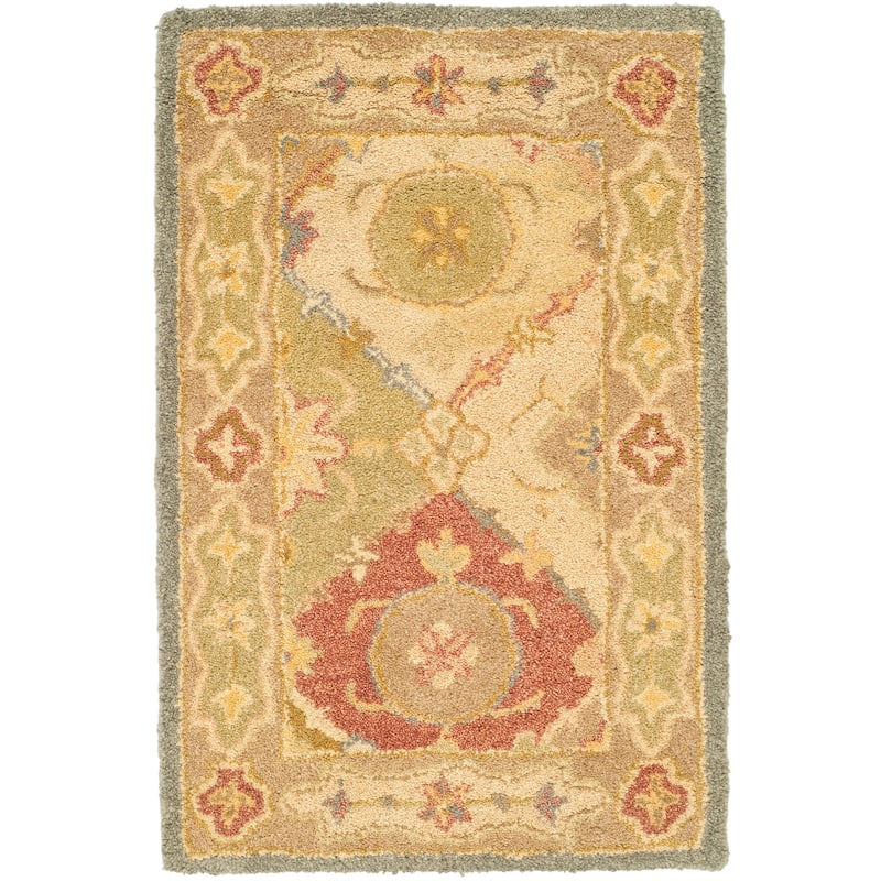 SAFAVIEH Handmade Antiquity Claudiane Traditional Oriental Wool Rug - 2' x 3' - Multi/Beige