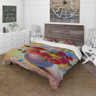 Designart 'Still Life A Bouquet Of Red and Blue Flowers' Traditional Duvet Cover Set