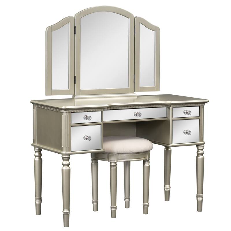 Elegant Makeup Vanities