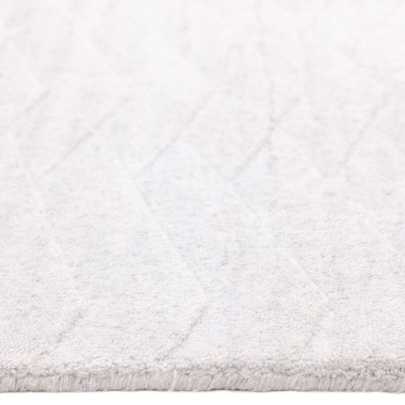 Overton Handmade Modern Contemporary Solid Area Rug