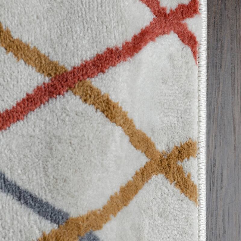 Superior Modern Geometric Diamond Trellis Indoor Area Rug