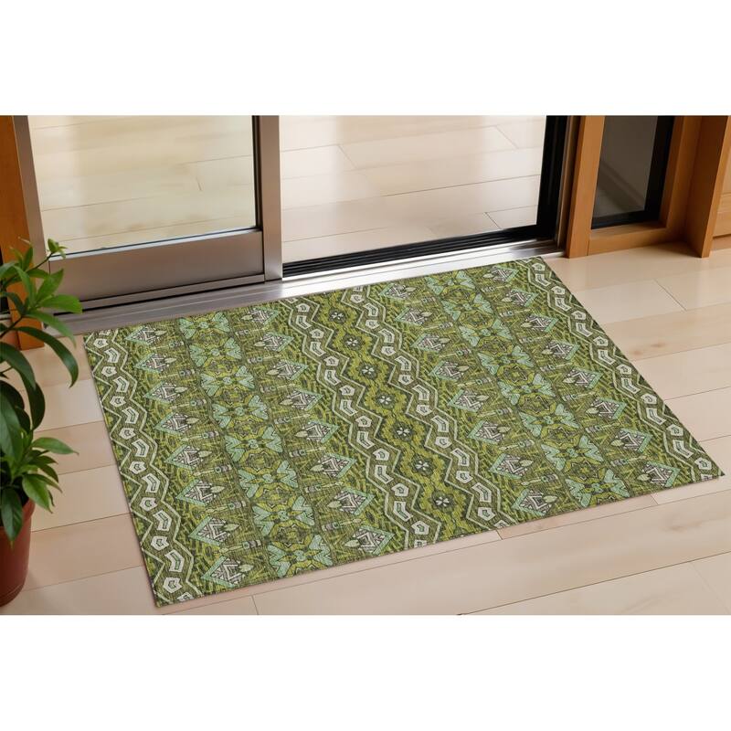 HomeRoots Moroccan Transitional Rectangle Outdoor Rug - 3' x 5'