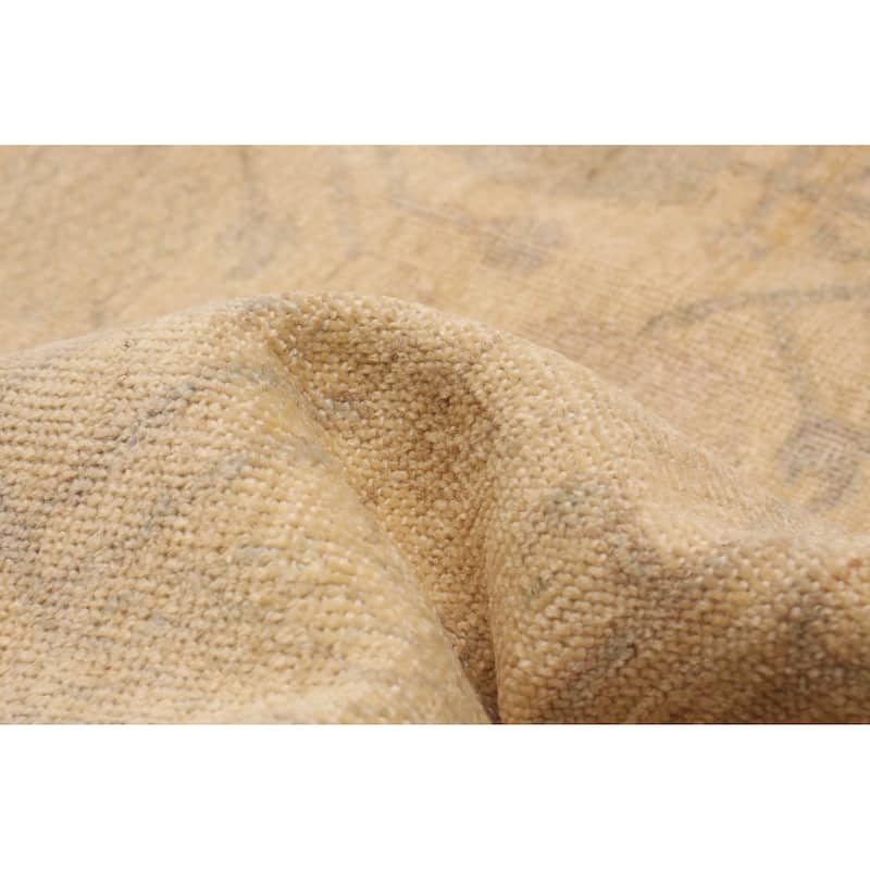 ECARPETGALLERY Hand-knotted Peshawar Oushak Ivory Wool Rug - 5'4 x 7'9