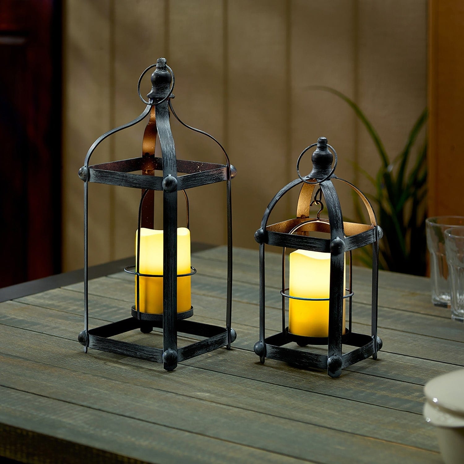 Bradford Metal Lantern Set- Antique Silver - N/A