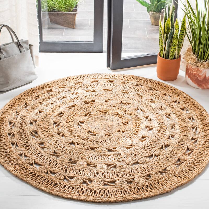 SAFAVIEH, Handmade Natural Fiber Dayami Farmhouse Rug