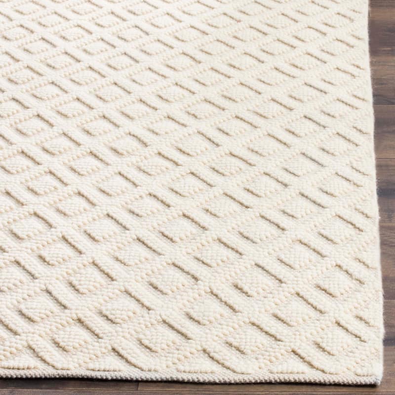 SAFAVIEH Handmade Vermont Cansu Wool Rug