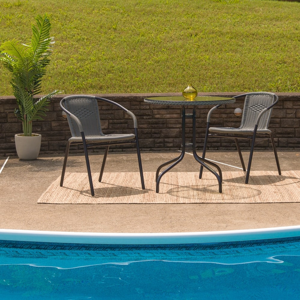 Round Tempered Glass/ Metal 28-inch Table with Rattan Edging - 28.75"D x 28.75"W x 28"H