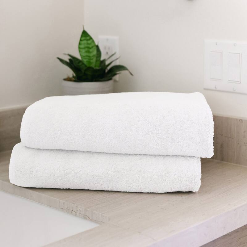 Jennifer Adams Lago Bath Towel