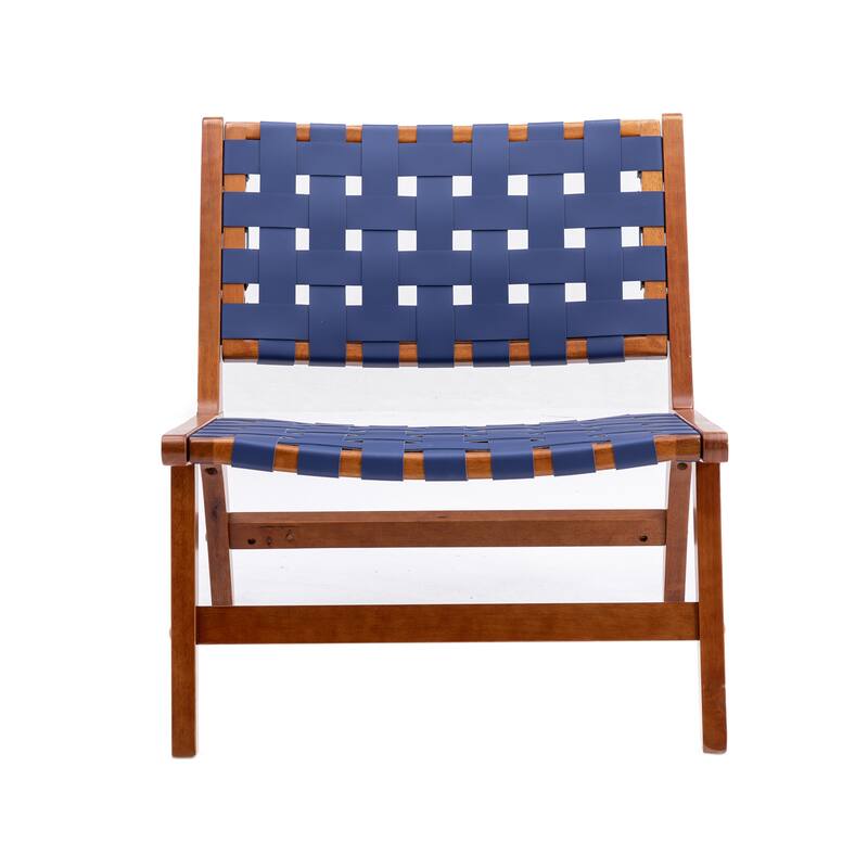 Wooden Living Room Lounge Chair With White Wool Carpet