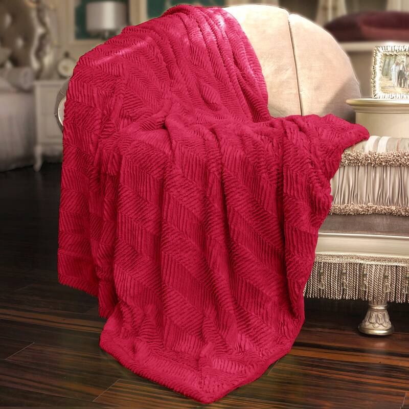 Herringbone FauxFur Throw, 50" x 60" - Chili Pepper