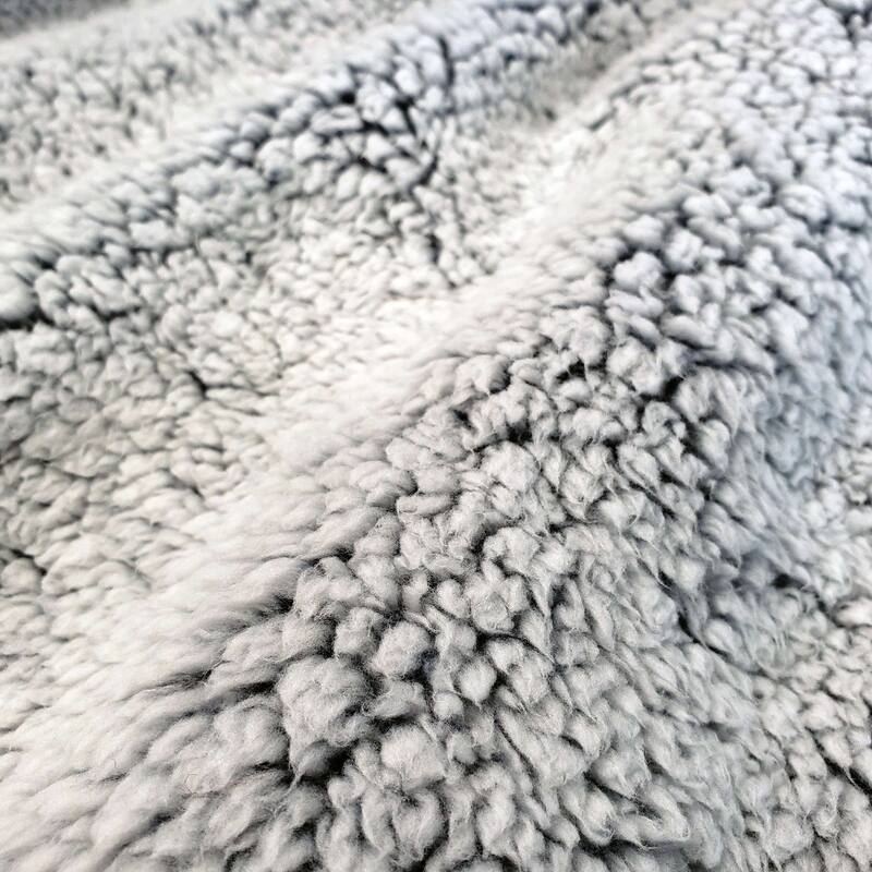 NFL Kansas City Chiefs Sherpa Robe