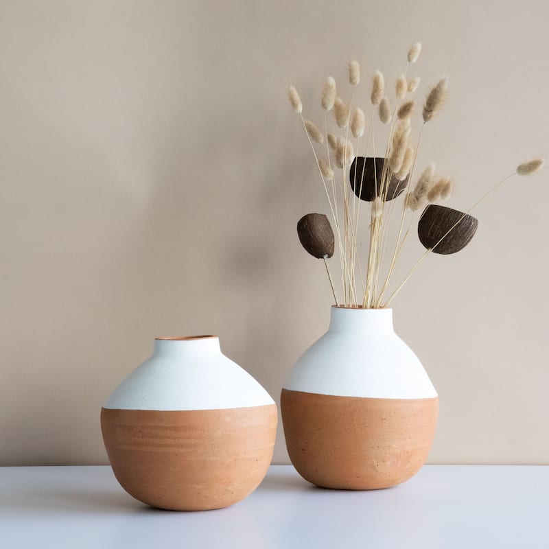 Foreside Home & Garden Wide White Painted Natural Terracotta Decorative Vase