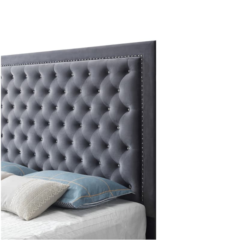 Upholstered Tufted Velvet Queen Panel Bed - 87" - Gray