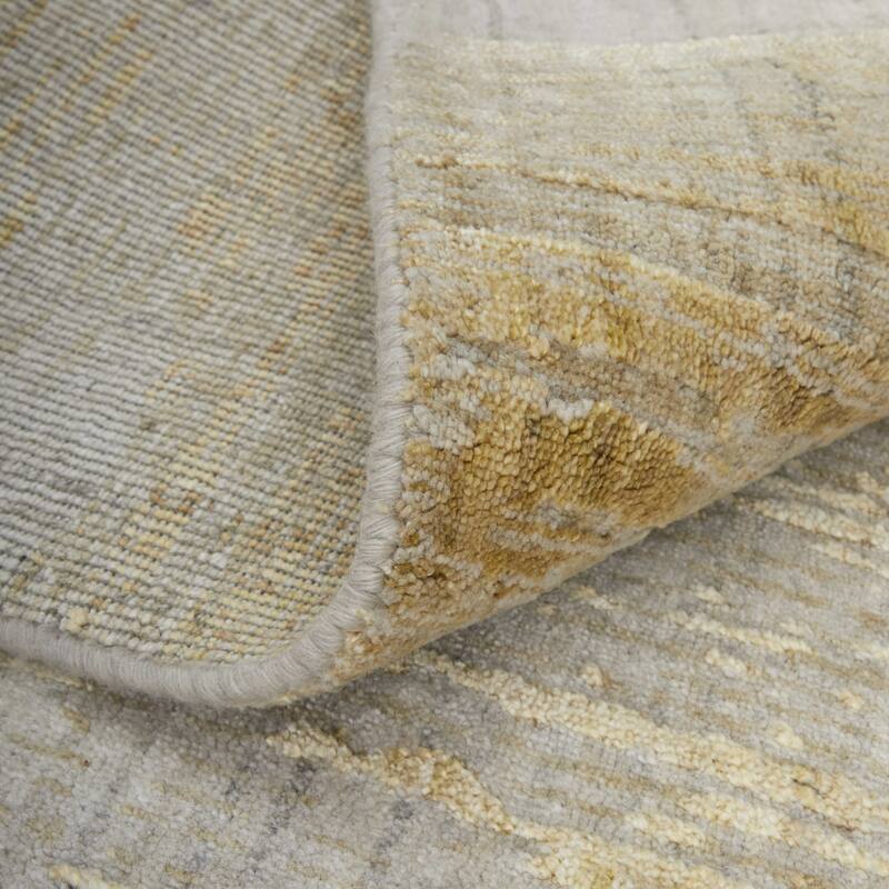 HomeRoots Abstract Modern Rectangle Area Rug - 120.00 in. x 96.00 in. x 0.39 in.
