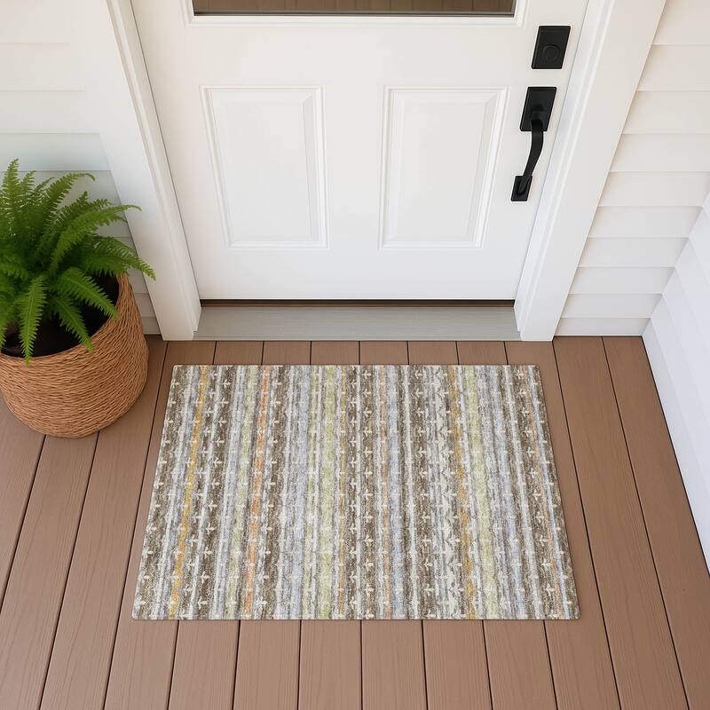 Machine Washable Indoor/ Outdoor Stripe Bramlage Chantille Rug - Chocolate - 1'8" x 2'6"