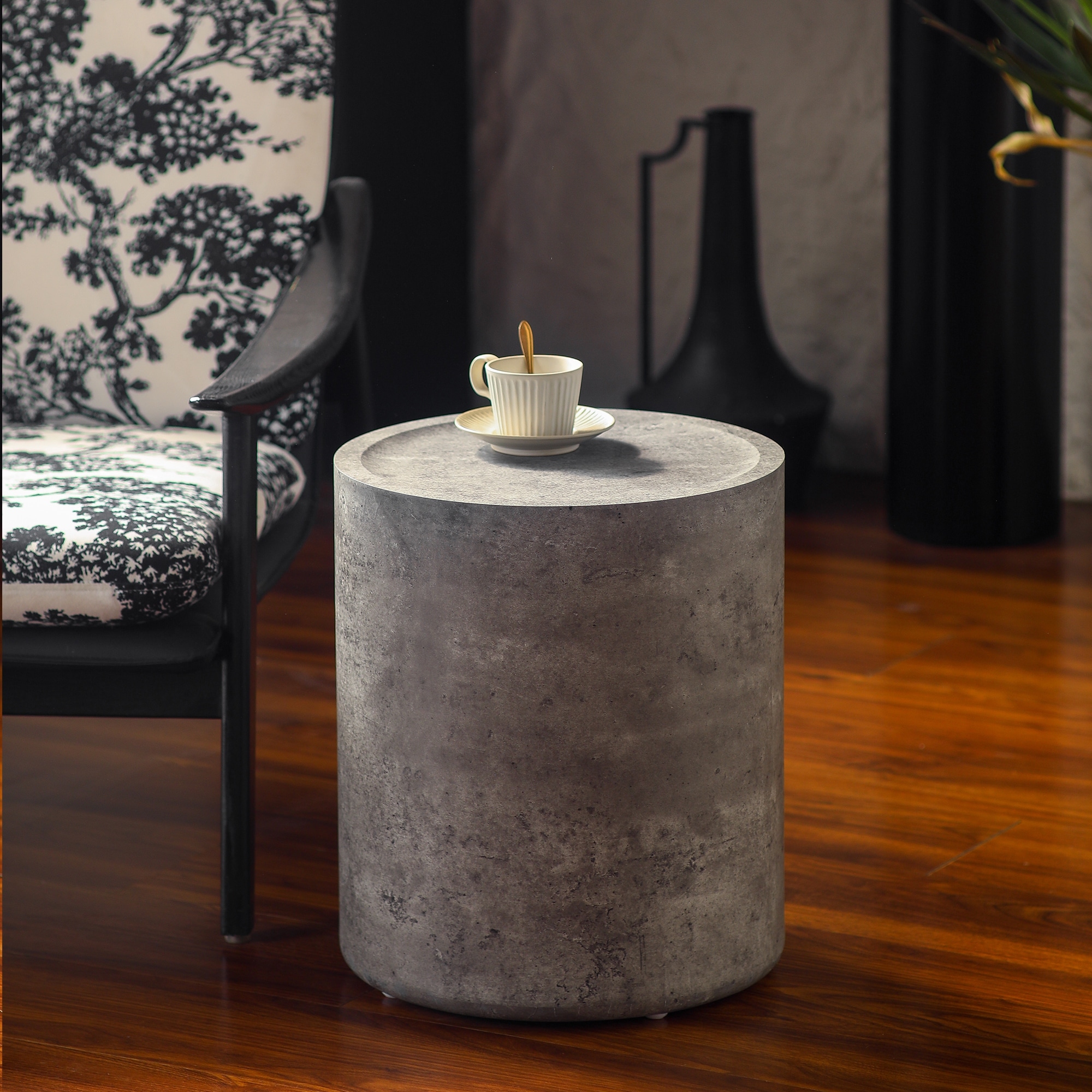 Modern Faux Concrete Round Corner Accent Table, No Assembly End Side Table for Living Room Bedroom