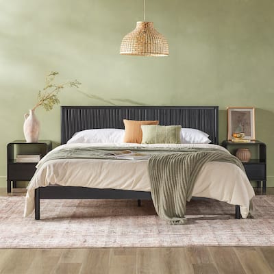 Middlebrook Designs Transitional Solid Wood King Bed