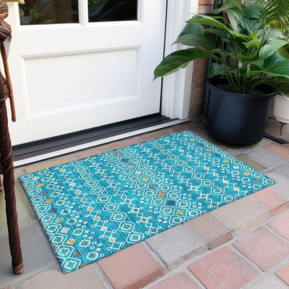 Machine Washable Indoor/ Outdoor Global Contempory Chantille Rug