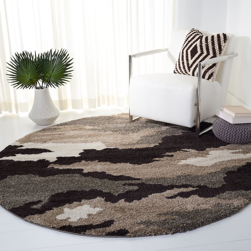 SAFAVIEH Florida Shag Estella Camouflage 1.2-inch Thick Rug - 5' Round - Beige/Multi
