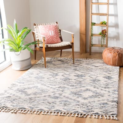 SAFAVIEH Berber Fringe Shag Mai Trellis Rug