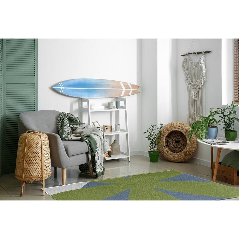 Bold Flower Modern & Contemporary Chenille Area Rug