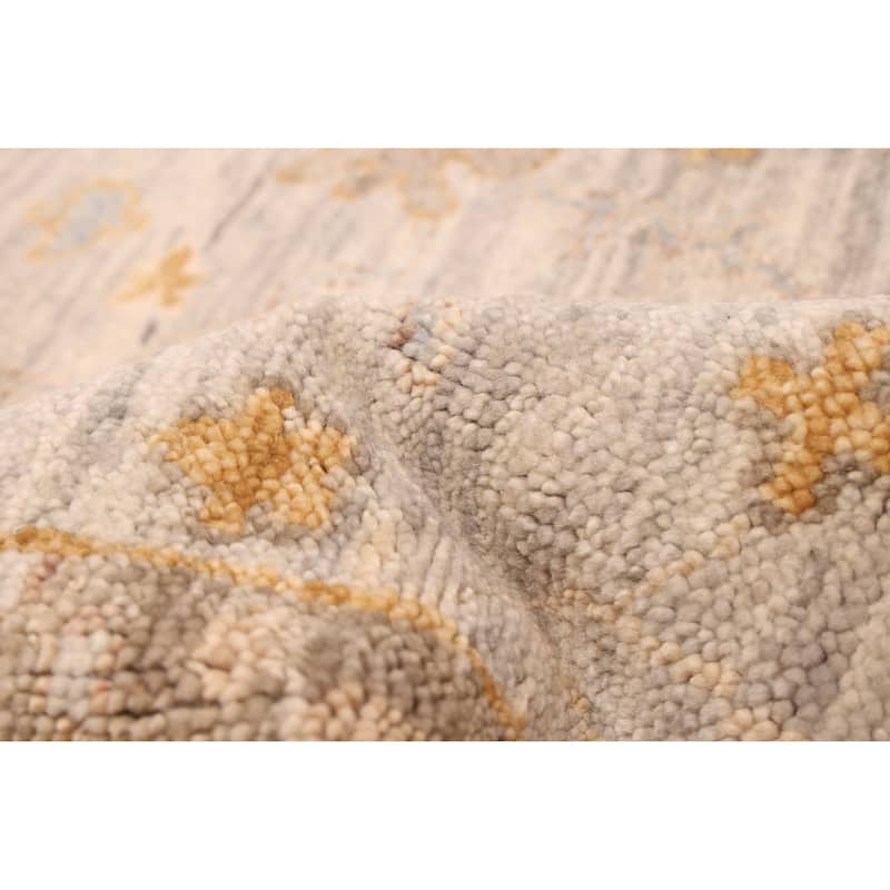 ECARPETGALLERY Hand-knotted Jules Serapi Light Grey Wool Rug - 8'9 x 12'2